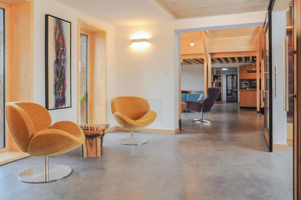 Beechtree Property Izvoare  Esterno foto